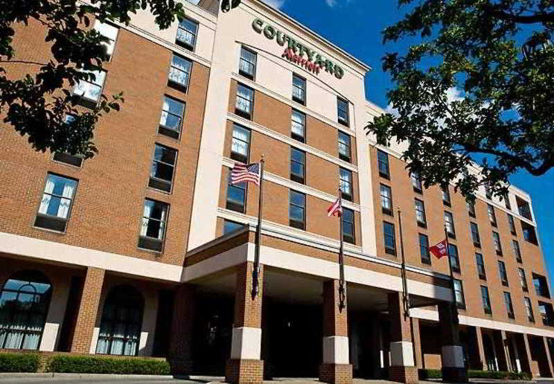 Courtyard By Marriott Springfield Downtown Hotel Exterior photo